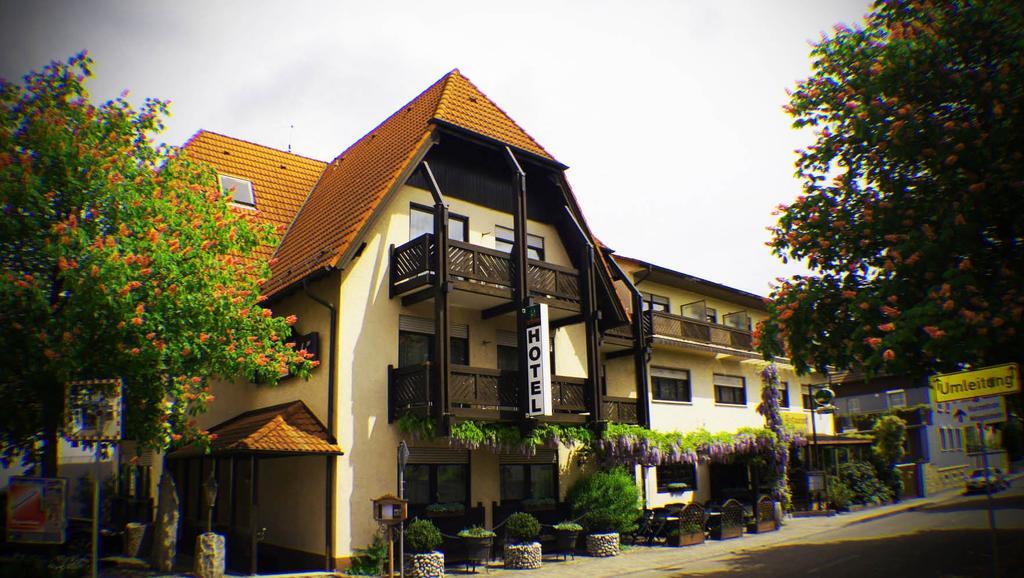 Hotel Waldparkstube Bad Schonborn Exteriör bild